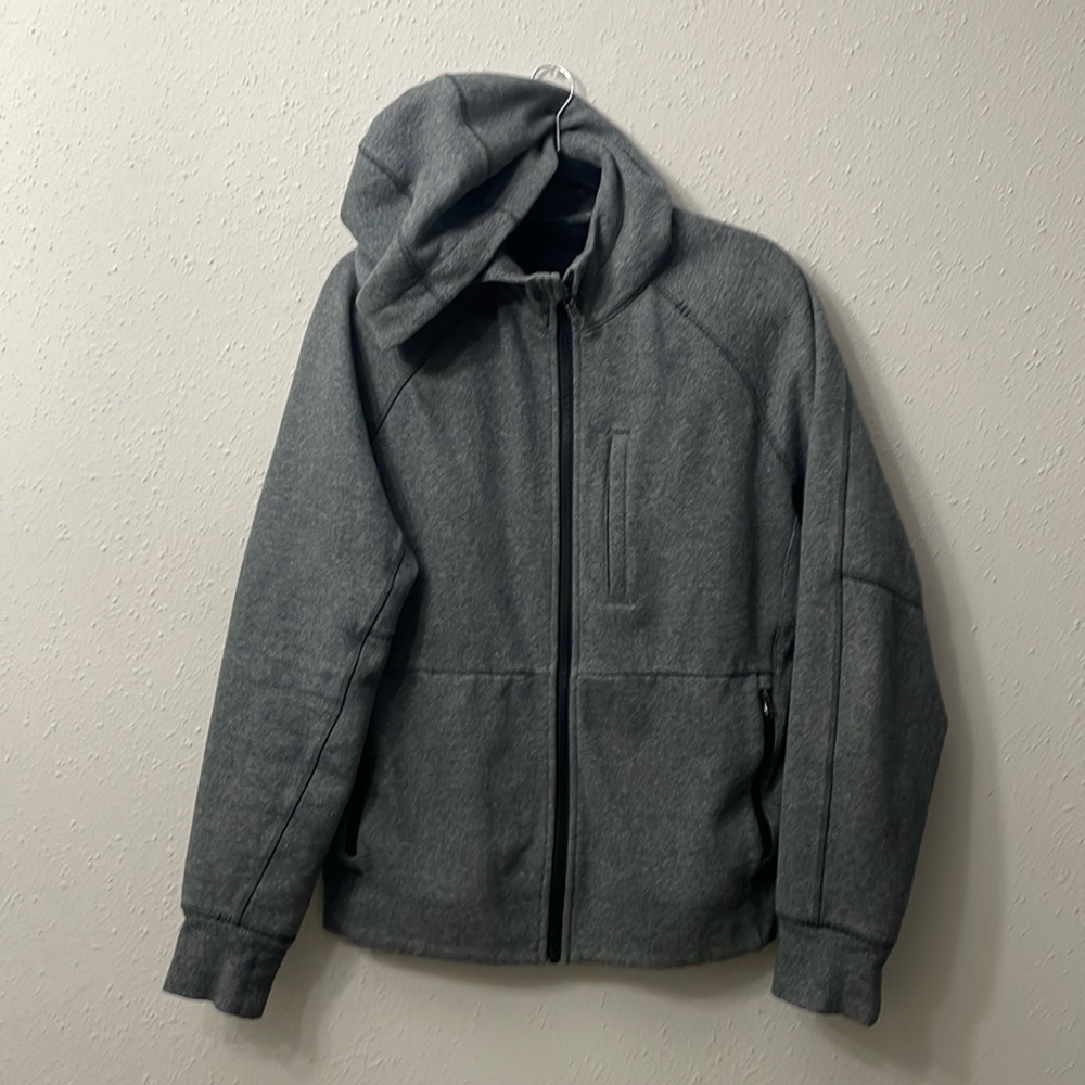 Lululemon jacket medium full zip up men’s gray